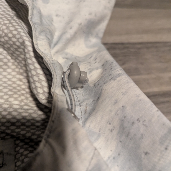 Women's Free Country Gray And White Camouflage Long Sleeve Rain jacket Size M - Picture 4 of 6